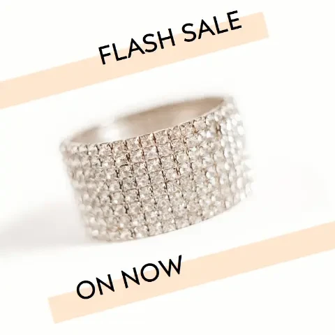 Bargain bracelet white modern-simple